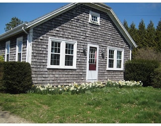 253 W Main Rd, Little Compton, RI 02837