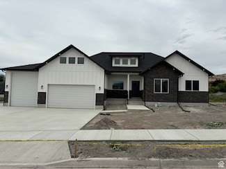 3323 1200 St W, Farr West, UT 84404