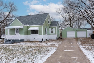 209 S 34th St, South Bend, IN 46615