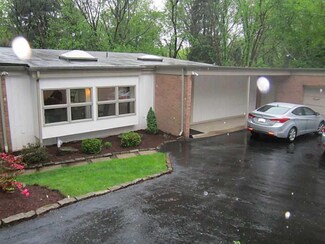 2428 Marbury Rd, Pittsburgh, PA 15221