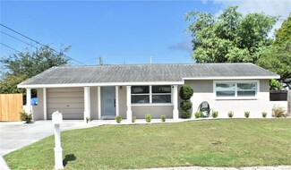 5220 59th Way N, Kenneth City, FL 33709