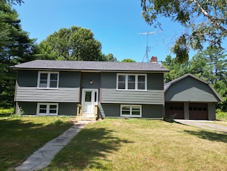 193 River Rd, Maxfield, ME 04457