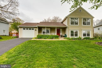 407 Spring Ridge Ct, Sterling, VA 20164