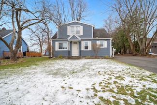 8 Hudson Ave W, Rensselaer, NY 12144