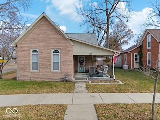 525 N East St, Lebanon, IN 46052