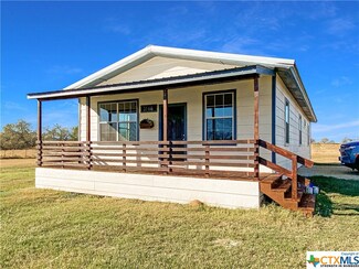 3168 State Highway 97 E, Gonzales, TX 78629