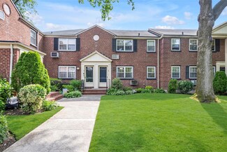 69-29 210th St Unit A, Oakland Gardens, NY 11364