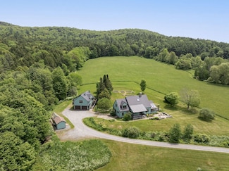 40 Whalen Rd, Randolph Center, VT 05061