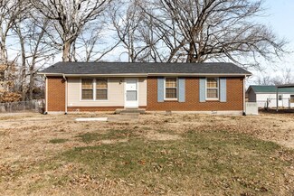 521 Yvonne Dr, Clarksville, TN 37042