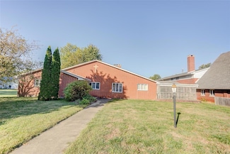 304 S Putnam St, Bunker Hill, IL 62014