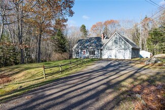 12 Bay Ledges Rd, Phippsburg, ME 04562