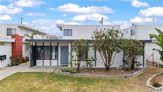 2128 W 157th St, Gardena, CA 90249