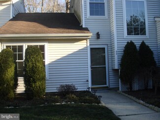 52 Spruce Rd, Hightstown, NJ 08520