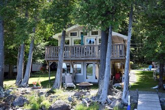 5 Summer Dr, Embden, ME 04958