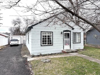 2440 Darrow Ave, Klamath Falls, OR 97601