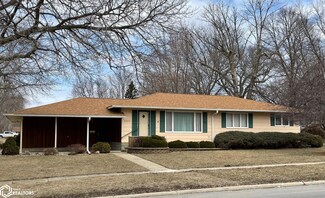 1011 3rd Ave N, Humboldt, IA 50548