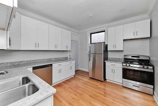5461 S Everett Ave Unit 3A, Chicago, IL 60615