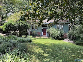 620 Hillmont St NW, Huntsville, AL 35816
