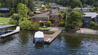 7428 SE 71st St, Mercer Island, WA 98040