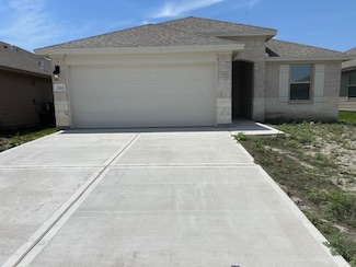 1201 Thames Chase Dr, Corpus Christi, TX 78415