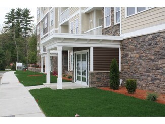 12 Braemoor Woods Rd Unit 207, Salem, NH 03079