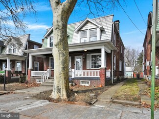 615 Crescent Ave, Reading, PA 19605