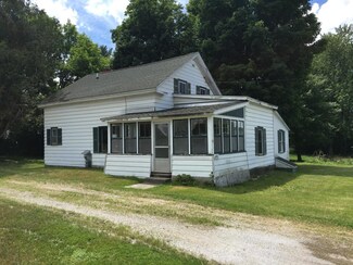 2976 Vt Route 105, Sheldon, VT 05483