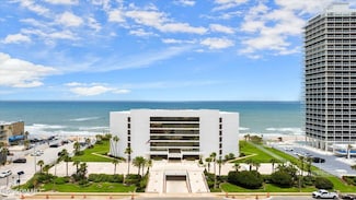 901 S Atlantic Ave Unit 202, Ormond Beach, FL 32176