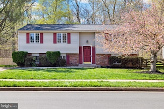 15017 Olddale Rd, Centreville, VA 20120