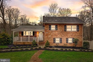 8610 Mount Zephyr Dr, Alexandria, VA 22309