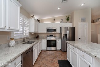 1712 E Beverly Rd, Phoenix, AZ 85042