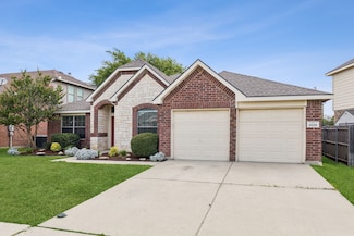 9508 Fox Hill Dr, Fort Worth, TX 76131
