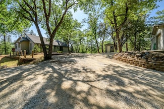 4870 China Camp Dr, Placerville, CA 95667