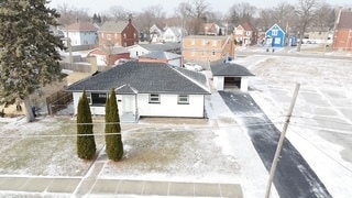 918 Broadway Ave, North Chicago, IL 60064