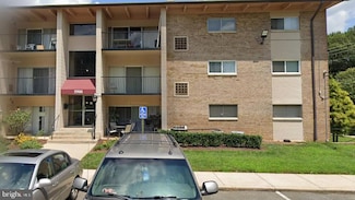 5500 Karen Elaine Dr Unit 910, New Carrollton, MD 20784