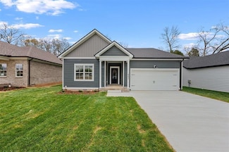 662 Pleasant Meadow Ln, Bowling Green, KY 42101