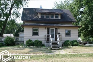 521 Sherman St, Sheffield, IA 50475