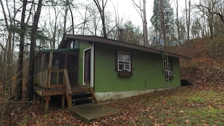 85 Hillwood Rd, Perry Park, KY 40363