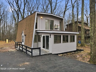 3217 Hamlet Dr, Coolbaugh Township, PA 18466