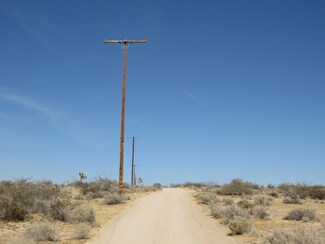 10933 Sierra Rd, Adelanto, CA 92301