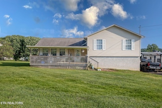 352 St Edward Dr, Dandridge, TN 37725