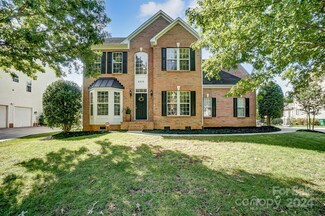 6615 Augustine Way, Charlotte, NC 28270