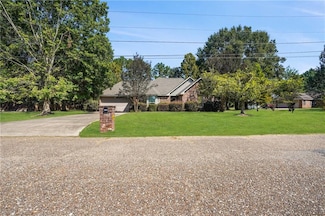 17379 Oak Hollow Dr, Ponchatoula, LA 70454