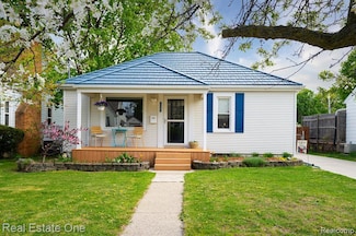 1205 George St, Lansing, MI 48910