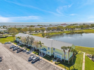 4766 Snook Dr SE, Saint Petersburg, FL 33705