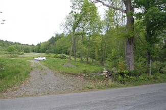 1590 Coppermine Rd, Monroe, NH 03771
