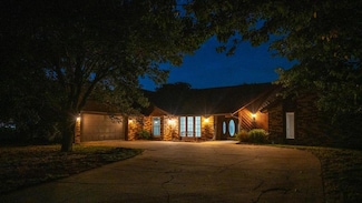 321 Grissom Dr, Elk City, OK 73644