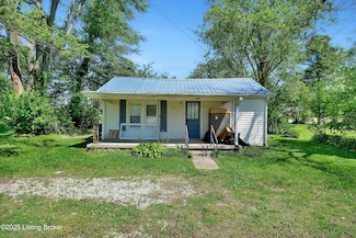 105 Sherman St, Millwood, KY 42762