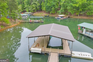 270 Freedom Heights Dr, Reed Creek, GA 30643