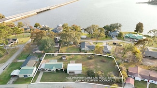 22240 Deval Ln, Frankston, TX 75763